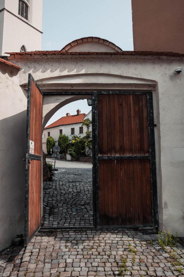 Apartments In The Historic Part Of Znojmo Exterior foto